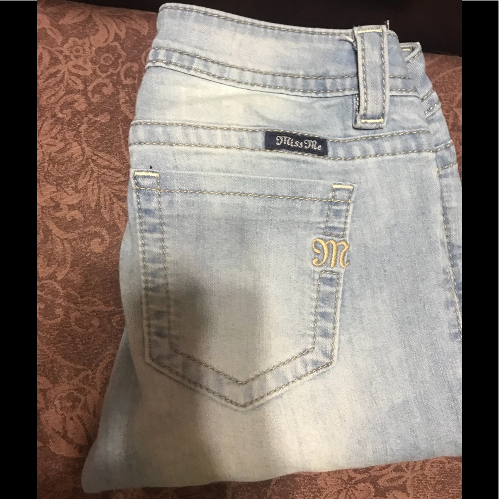 Miss me mid rise skinny jeans size 26